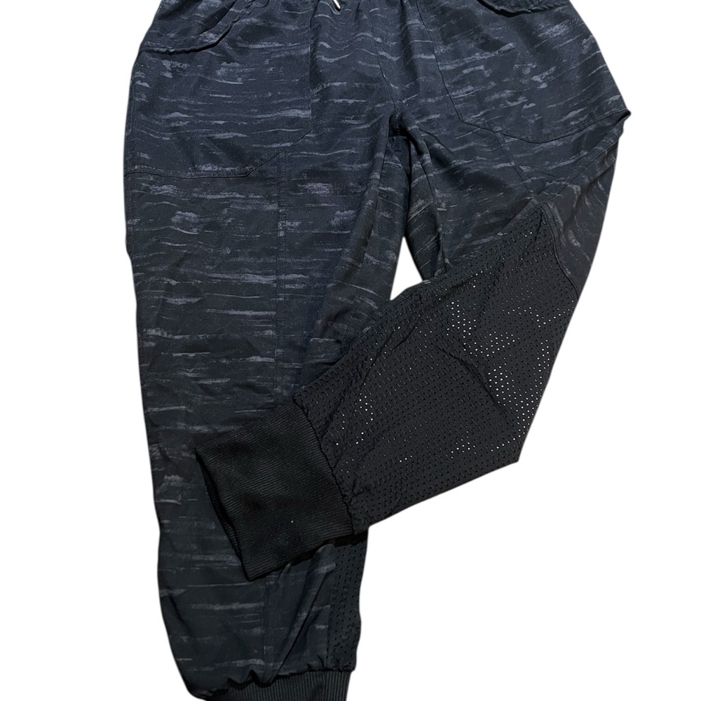 Women’s Charcoal Textured Joggers/Workout Pants